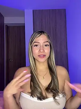 Issabela G1 online show from March 7, 2025, 2:04 am