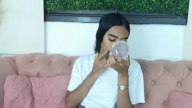 julieta aguilar1 online show from March 11, 2026, 7:09 pm