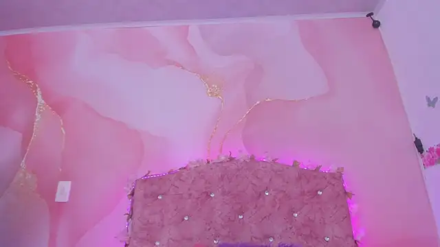 Bella  sweet online show from December 16, 2024, 6:49 pm