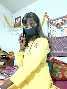 Lily Baby  online show from January 12, 2026, 12:43 pm