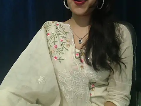 Yashi online show from March 17, 2026, 3:37 pm