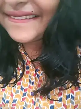 Snapshot of Ashwini_Gowda_91 chatting on December 4, 2024, 6:17 pm Ashwini Gowda 91 online show from December 4, 2024, 6:17 pm