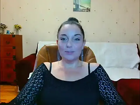 Alice3694 online show from November 29, 2025, 8:28 am