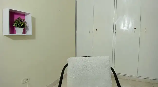 ASIAM BRUNET online show from March 12, 2025, 12:47 pm