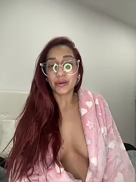 Snapshot of julialupato1606 chatting on March 17, 2025, 9:34 pm julialupato1606 online show from March 17, 2025, 9:34 pm