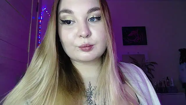 Snapshot of Greeenfriends6969 chatting on February 8, 2025, 6:12 pm Greeenfriends6969 online show from February 8, 2025, 6:12 pm