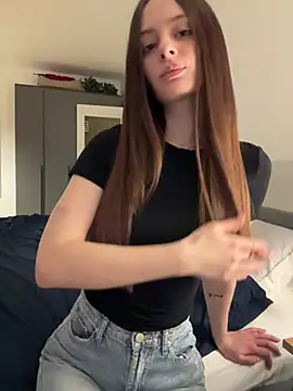 emmsee online show from February 1, 2026, 7:23 pm