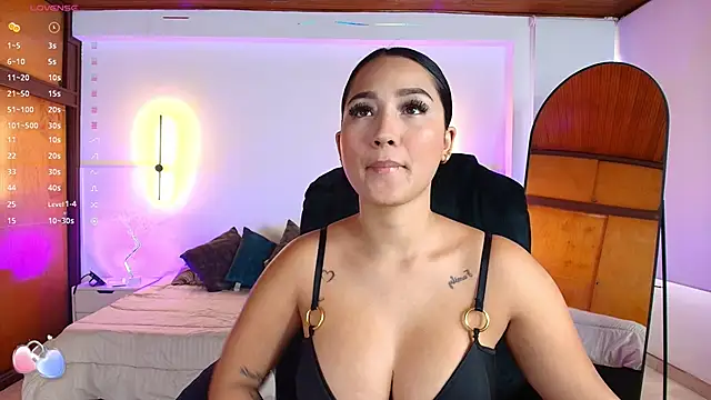  gaby2 online show from February 12, 2025, 12:22 pm