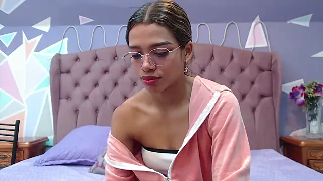 BritneyCollins online show from February 20, 2025, 11:31 am