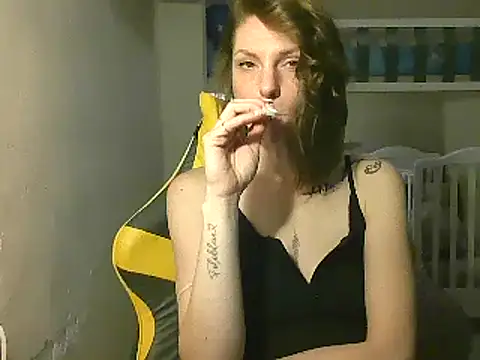 Feli blue online show from February 19, 2025, 5:06 pm