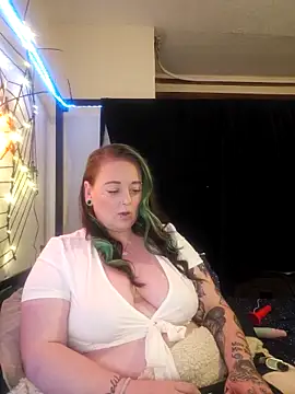 Bunny Cummings online show from September 26, 2025, 8:13 pm