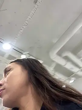 Holly Play online show from December 24, 2024, 9:39 am