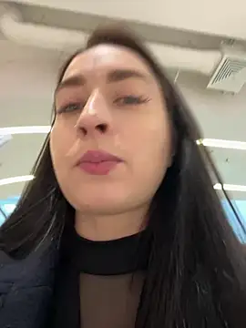 Holly Play online show from January 27, 2025, 8:29 am