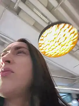 Holly Play online show from February 7, 2025, 7:18 am