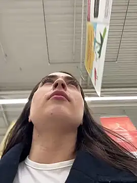 Holly Play online show from February 19, 2025, 1:17 pm