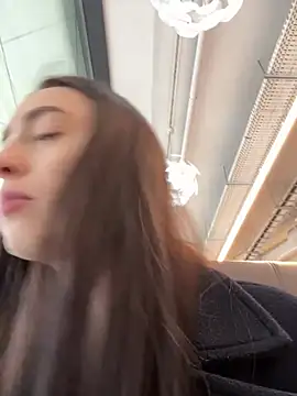 Holly Play online show from March 12, 2025, 11:09 am