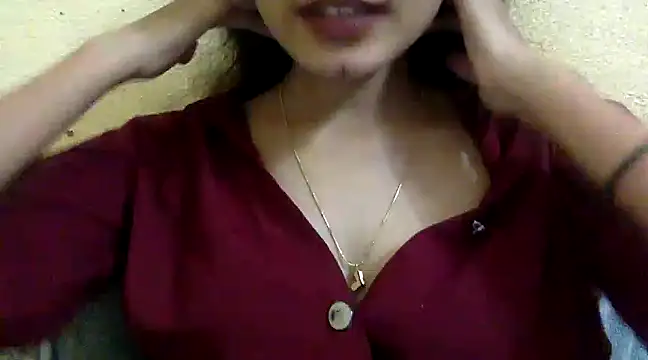 Snapshot of krati74 chatting on December 28, 2024, 2:21 pm krati74 online show from December 28, 2024, 2:21 pm