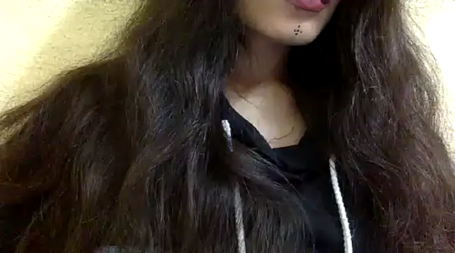 Snapshot of krati74 chatting on January 18, 2025, 3:38 pm krati74 online show from January 18, 2025, 3:38 pm