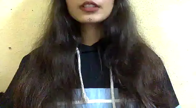 Snapshot of krati74 chatting on January 24, 2025, 5:53 pm krati74 online show from January 24, 2025, 5:53 pm