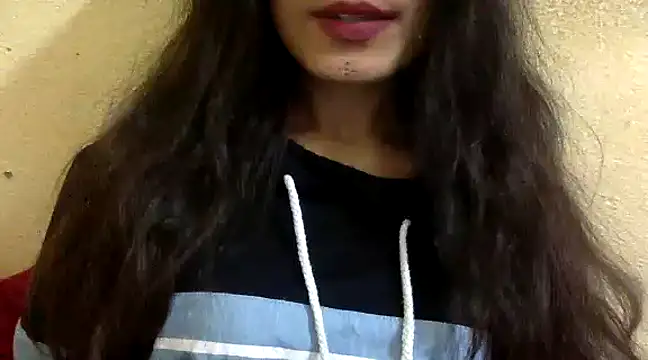 Snapshot of krati74 chatting on January 29, 2025, 5:45 pm krati74 online show from January 29, 2025, 5:45 pm