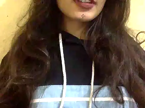 Snapshot of krati74 chatting on February 12, 2025, 7:24 pm krati74 online show from February 12, 2025, 7:24 pm