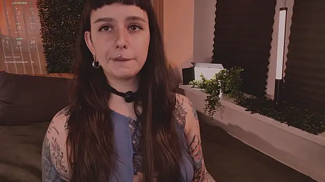 MichaellaMoon online show from February 10, 2026, 6:23 pm