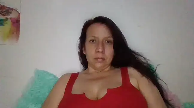 Snapshot of milfevha chatting on January 27, 2025, 11:33 pm milfevha online show from January 27, 2025, 11:33 pm