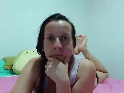 Snapshot of milfevha chatting on January 12, 2026, 2:06 am milfevha online show from January 12, 2026, 2:06 am