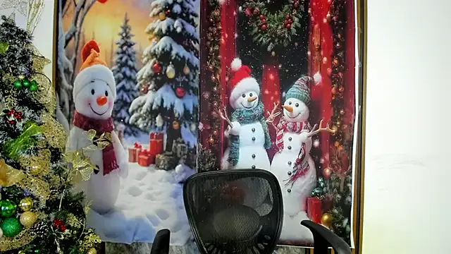 nicol jone1 online show from November 27, 2025, 10:34 pm