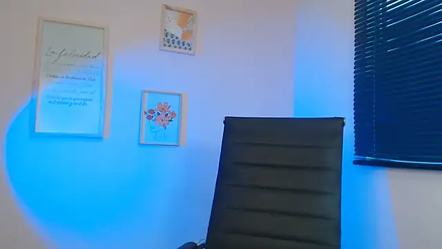 lucy diiaz online show from January 21, 2025, 10:41 pm