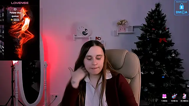 Snapshot of Dolly__Queen_ chatting on January 10, 2025, 4:41 pm Dolly Queen online show from January 10, 2025, 4:41 pm