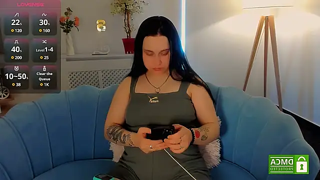 Snapshot of Dolly__Queen_ chatting on February 21, 2025, 9:54 pm Dolly Queen online show from February 21, 2025, 9:54 pm