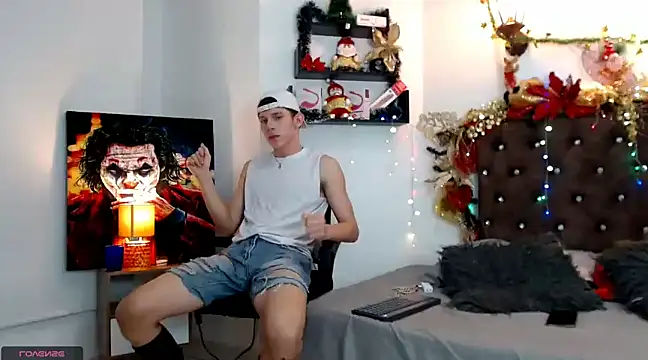 flowers18 online show from December 24, 2024, 12:11 am