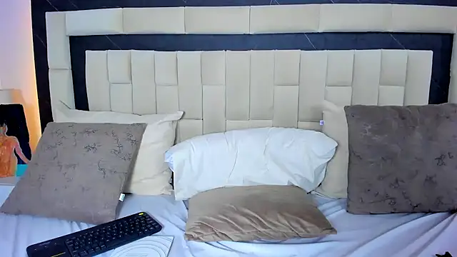 Snapshot of azumi_cutiepie_ chatting on February 10, 2025, 7:38 pm azumi cutiepie online show from February 10, 2025, 7:38 pm