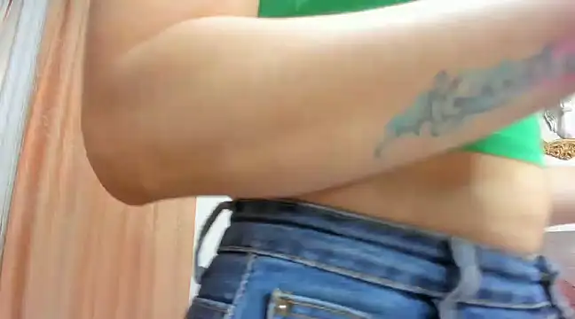 antonhella1 online show from December 20, 2024, 4:14 pm