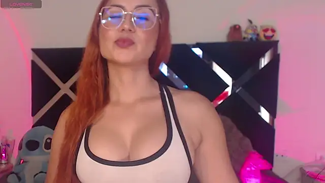 antonhella1 online show from October 10, 2025, 6:18 pm