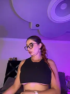 antonhella1 online show from March 20, 2026, 11:09 pm