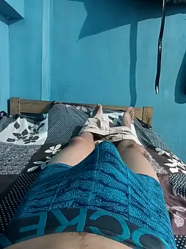 funnguy25 online show from September 30, 2025, 6:40 am