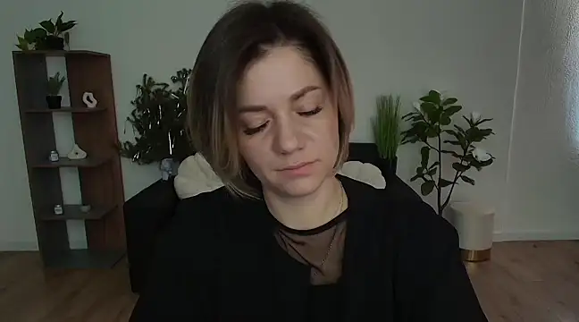 MariaSttone online show from January 4, 2025, 10:16 am