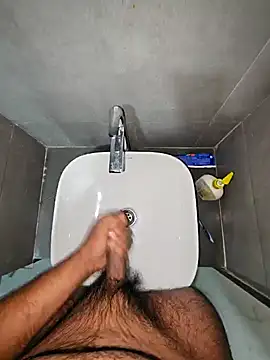 Snapshot of rahulGJ03 chatting on December 27, 2024, 4:36 am rahulGJ03 online show from December 27, 2024, 4:36 am