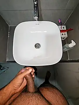 Snapshot of rahulGJ03 chatting on February 5, 2025, 6:59 pm rahulGJ03 online show from February 5, 2025, 6:59 pm