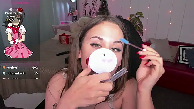 Makima lee online show from December 26, 2024, 7:38 pm