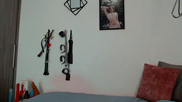 Alisson Beckett online show from December 2, 2024, 8:11 pm