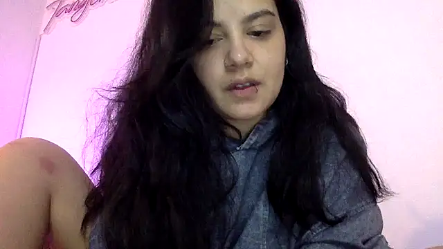 Snapshot of Mariasool chatting on December 28, 2024, 7:11 am Mariasool online show from December 28, 2024, 7:11 am