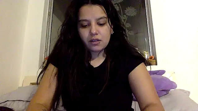 Snapshot of Mariasool chatting on February 28, 2025, 5:26 am Mariasool online show from February 28, 2025, 5:26 am