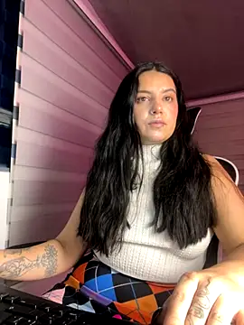 Snapshot of Mariasool chatting on November 12, 2025, 7:42 am Mariasool online show from November 12, 2025, 7:42 am