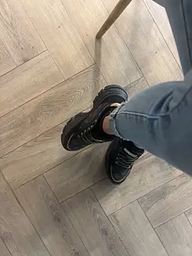 FeetVibe online show from October 6, 2025, 7:06 am