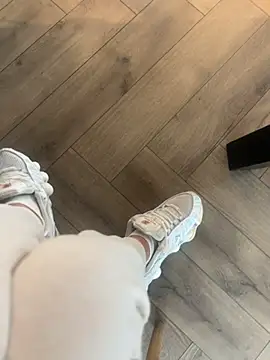 FeetVibe online show from October 18, 2025, 7:31 am