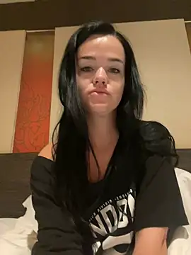 English-Chloe96 online show from March 3, 2026, 5:35 am