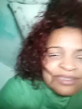 Snapshot of _violetta_- chatting on February 21, 2025, 3:56 am  violetta - online show from February 21, 2025, 3:56 am